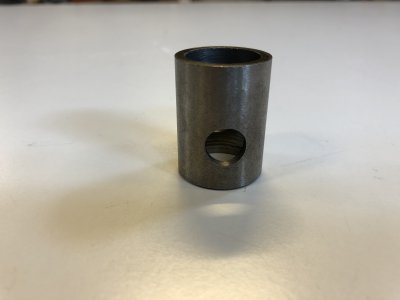 Bussning lyftarhål GM