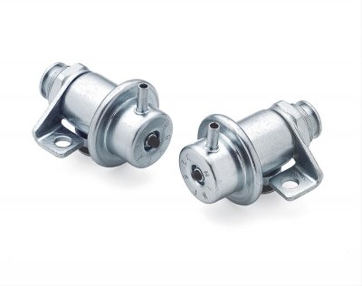 Accel justerbar bränsletryckregulator 35-70 psi, Corvette LT1 1992-96